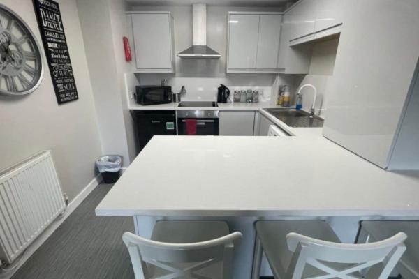 ליברפול Ryan I Air I Bnb - 102 Mill Street - Free Parking חדר תמונה