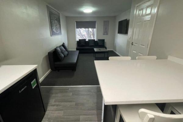 ליברפול Ryan I Air I Bnb - 102 Mill Street - Free Parking חדר תמונה