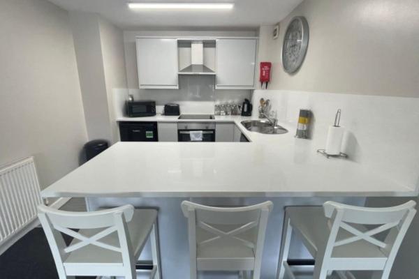 ליברפול Ryan I Air I Bnb - 102 Mill Street - Free Parking חדר תמונה
