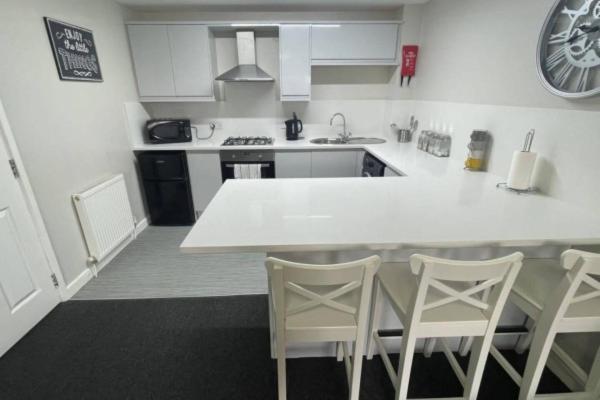 ליברפול Ryan I Air I Bnb - 102 Mill Street - Free Parking חדר תמונה